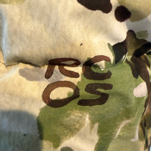 Camo Puffer Jacket - Picture 4 of 4